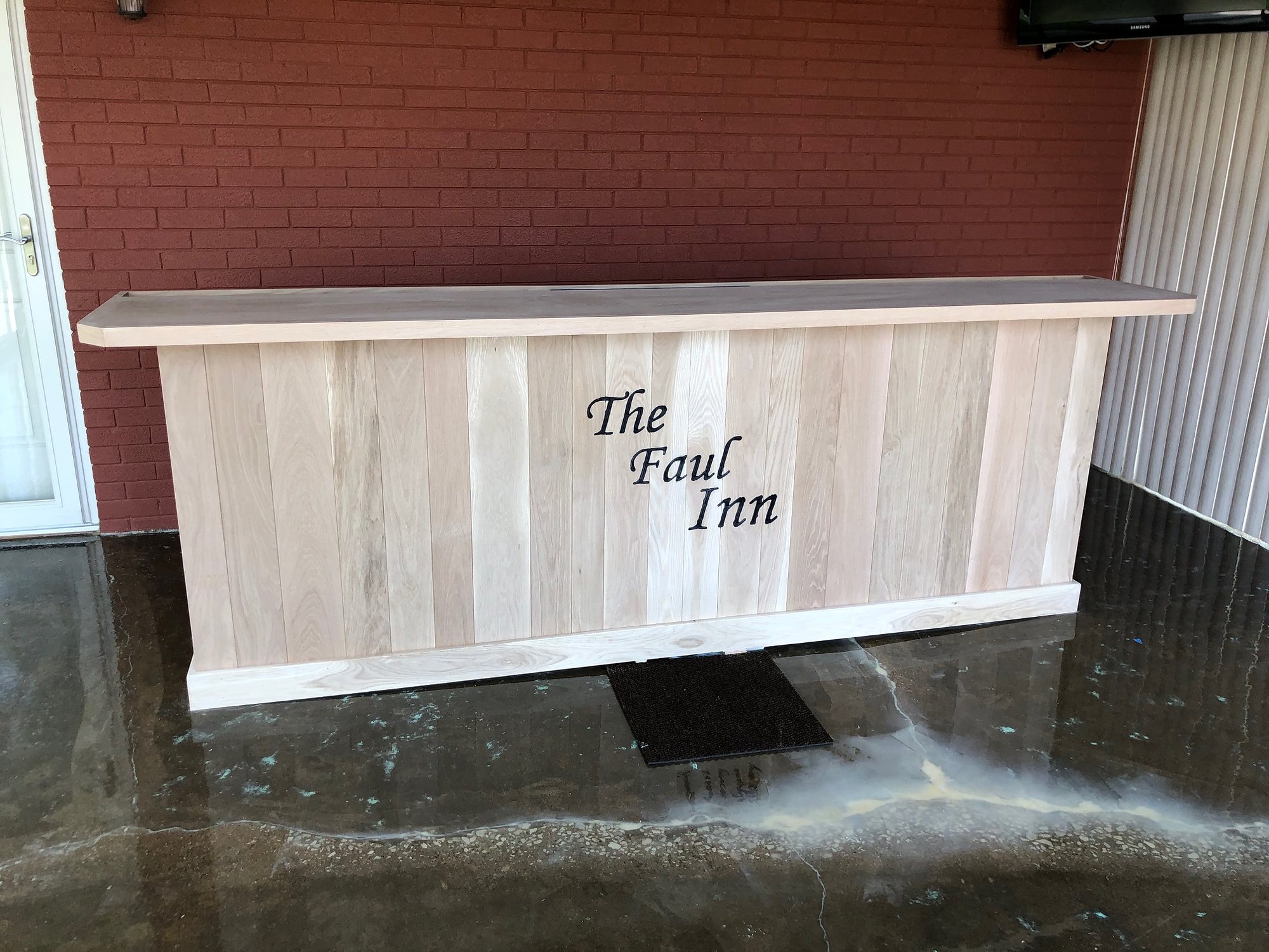 The Faul Inn Bar Build
