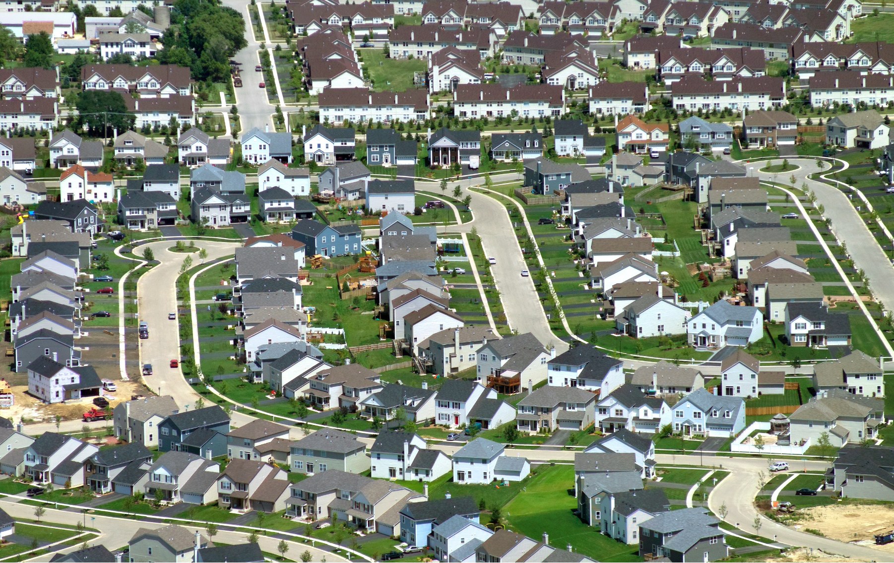 Aerial view of a Chicagoland neighborhood