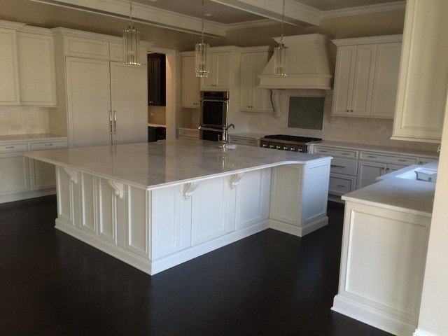 Open Kitchen & Main-Level Design